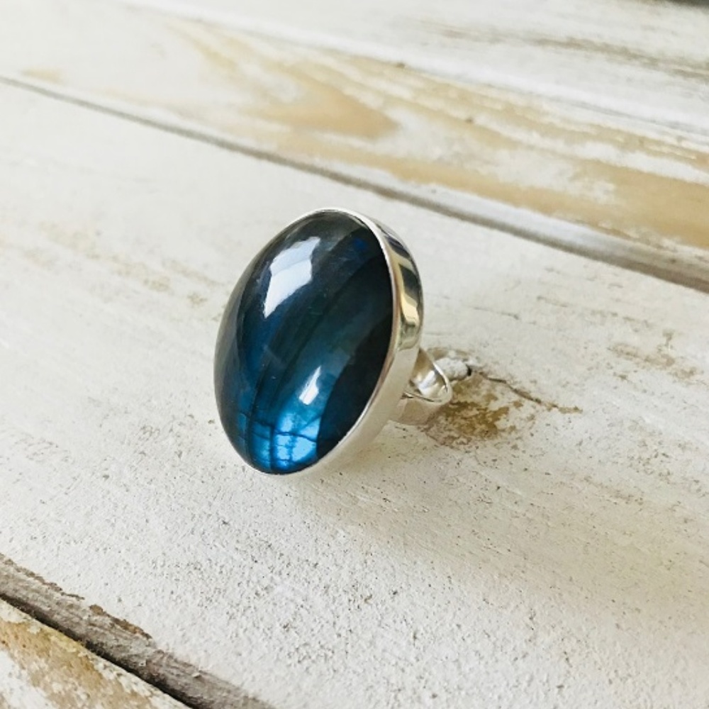 Boho Large Oval Labradorite Ring - image 3